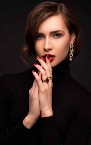 FLC Models & Talents - Women International Models